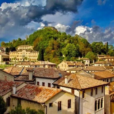 Casa Da.ma. Cornaro 2 Centro Storico 公寓 阿索洛
