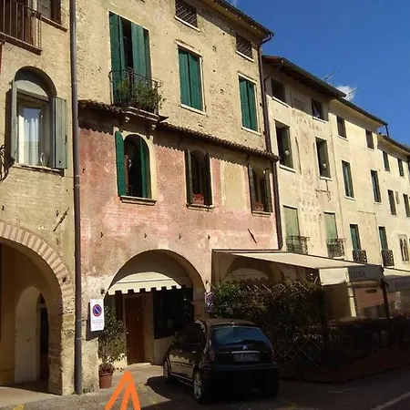 Casa Da.ma. Cornaro 2 Centro Storico 公寓 *